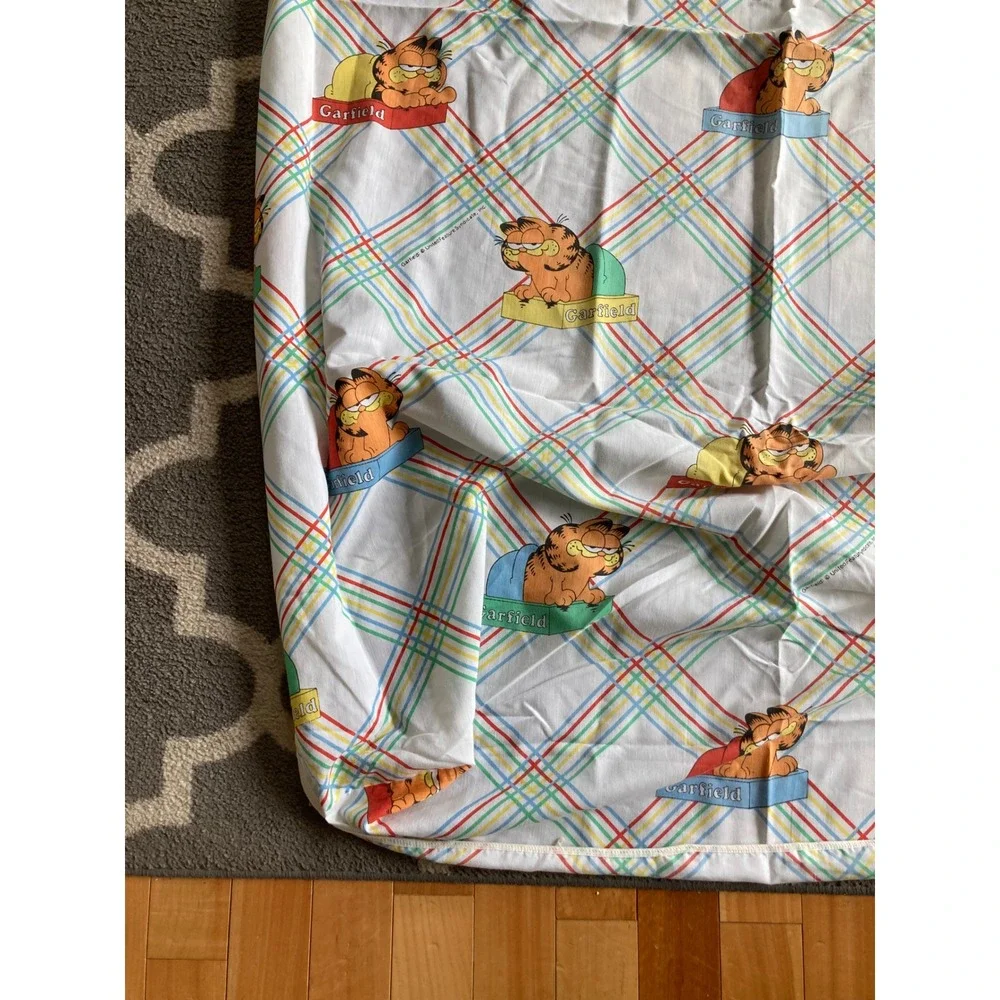 Vintage Garfield Cat Twin Flat Sheet Marlborough Rainbow Plaid Stripe USA Read‎
